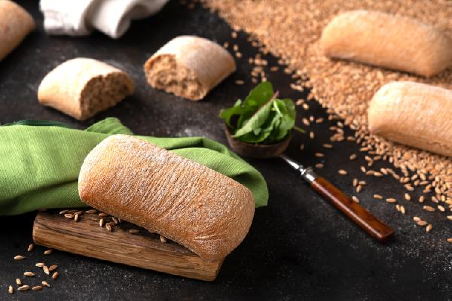 Vollkorn-Dinkelbrötchen